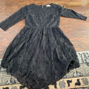 BLACK LACE DRESS